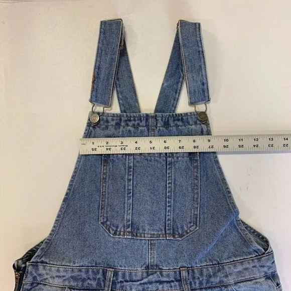 Nature Denim Women's Tapered Distressed Light Denim Overalls Size M NWT - Picture 11 of 14